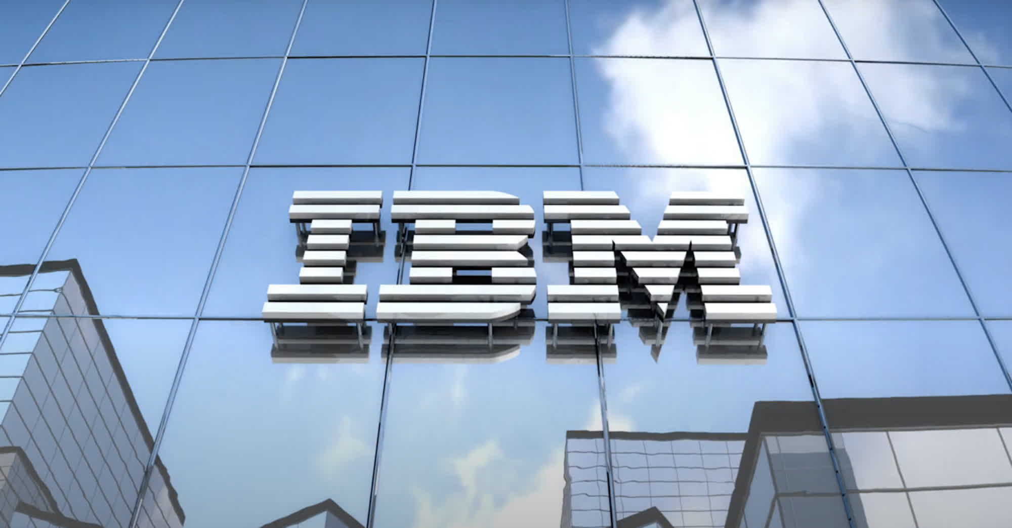 IBM lanza un ultimátum a los directivos: reubicarse para regresar a la oficina o abandonar la empresa