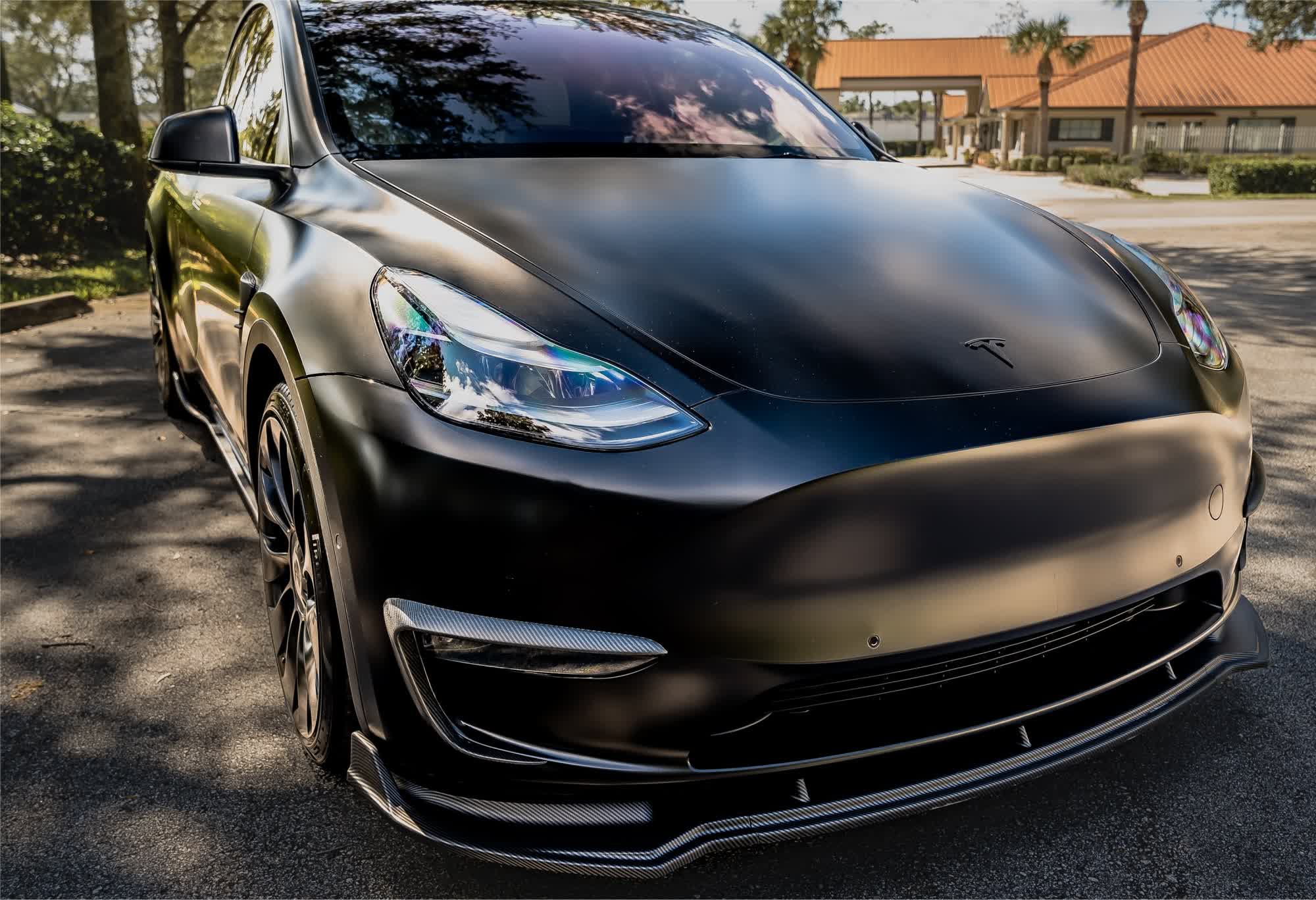 El crossover compacto Model 2 de Tesla podría entrar en producción en masa a mediados de 2025