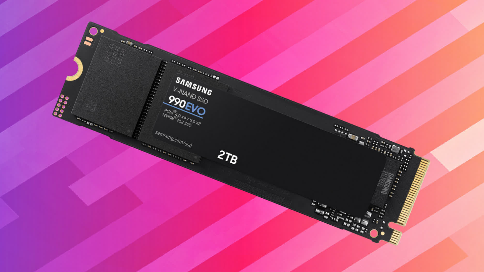El nuevo SSD PCIe 990 EVO de Samsung ofrece conectividad PCIe 4.0 x4 y PCIe 5.0 x2