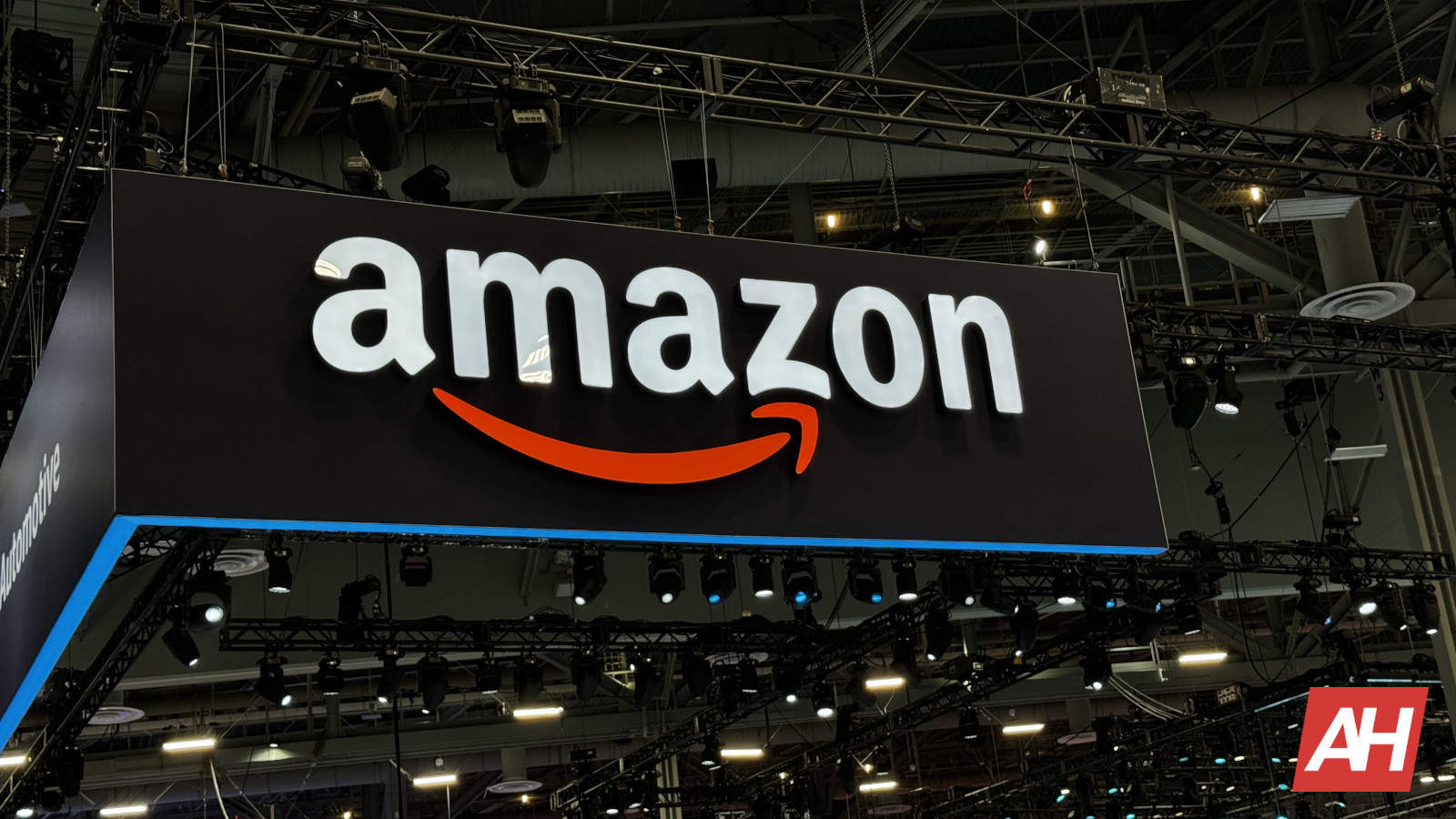 Las prácticas de Amazon nos hacen preocuparnos por su asistente de compras con IA