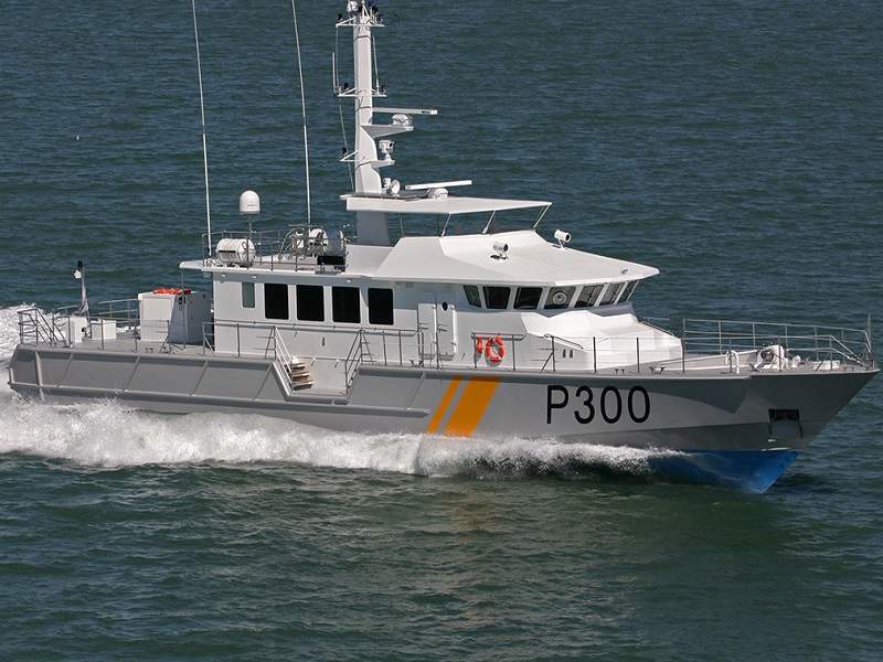 India construye 14 buques patrulleros rápidos para la Guardia Costera