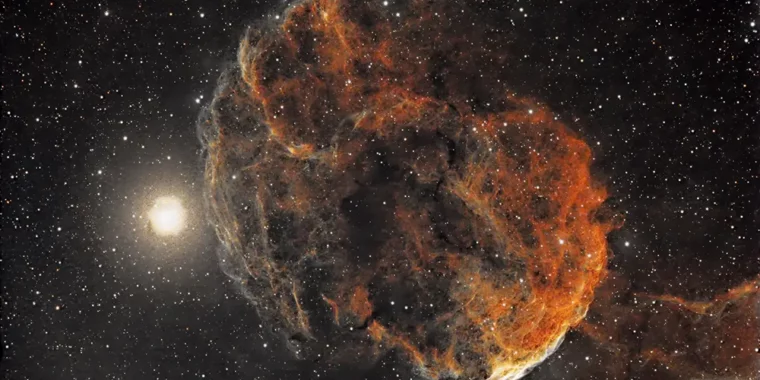 Daily Telescope: un hermoso remanente de supernova de una época incierta
