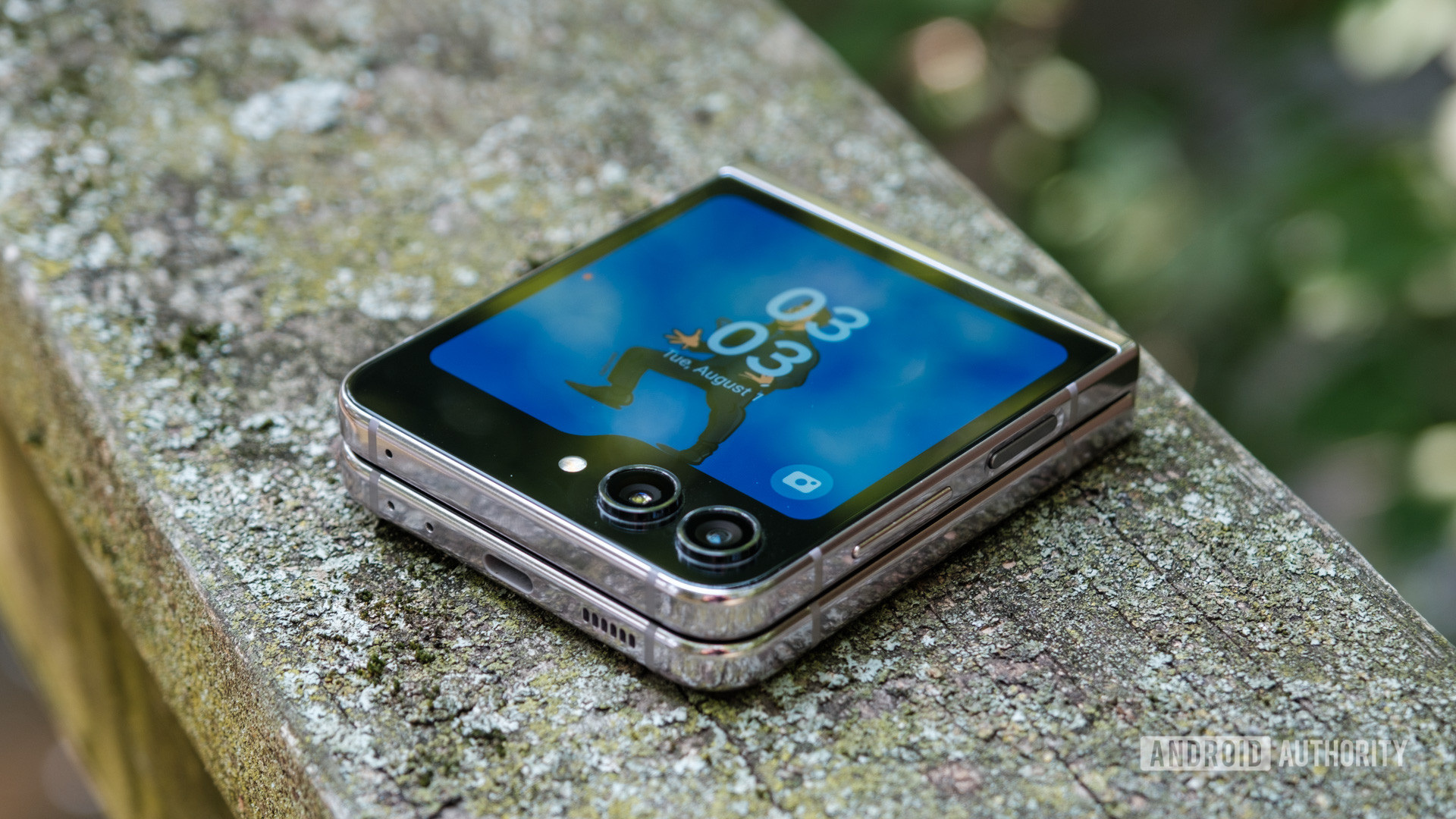 El Galaxy Z Flip 6 podría recibir una actualización de batería muy necesaria