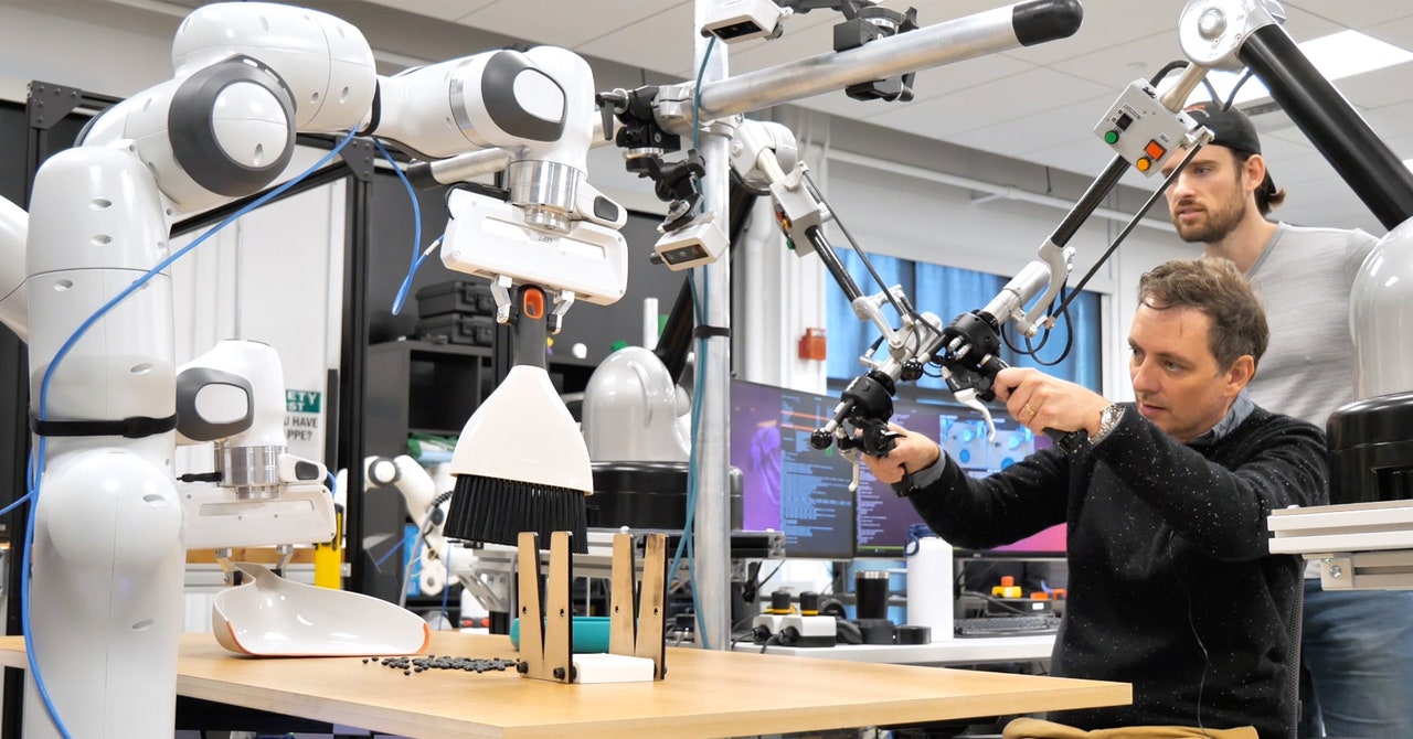 Los robots de Toyota están aprendiendo a hacer tareas domésticas, copiando a los humanos