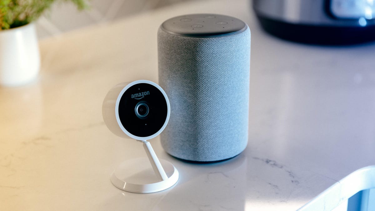 Todos los comandos de voz de Amazon Alexa para los dispositivos de seguridad de su hogar
