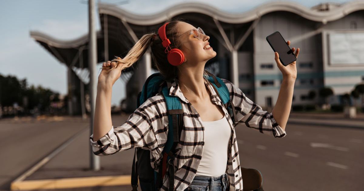 Los mejores audífonos para viajar en 2024