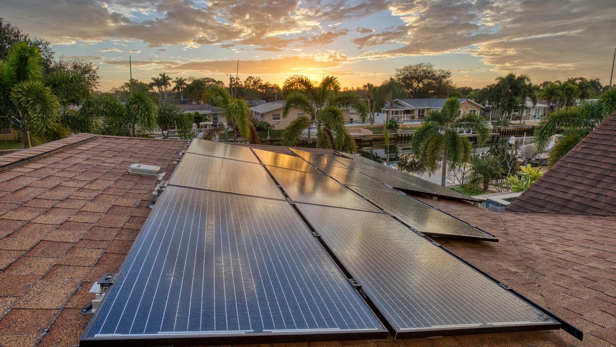 ADT Solar sale del mercado de paneles solares residenciales de EE. UU.