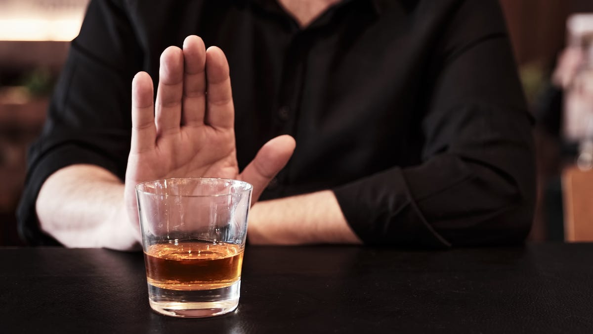 8 estrategias para dejar de beber