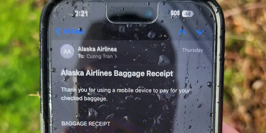Un iPhone sobrevive a la caída de 5.000 metros del Boeing de Alaska Airlines y sigue funcionando