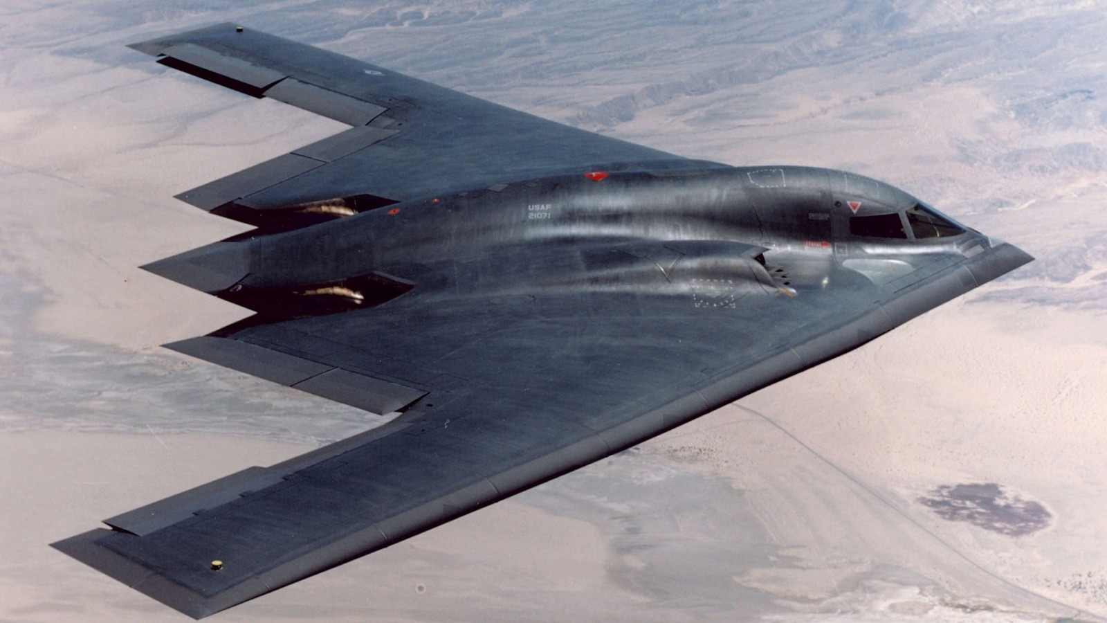 Esto es lo que hace que el Northrop Grumman B-2 Spirit sea uno de los mejores bombarderos furtivos de Estados Unidos