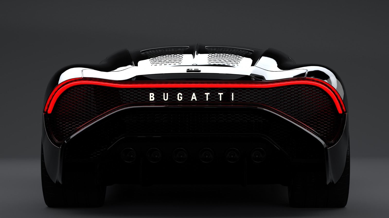 Una mirada más cercana al motor W16 cuádruple turboalimentado de 8.0 L que impulsa el Bugatti La Voiture Noire