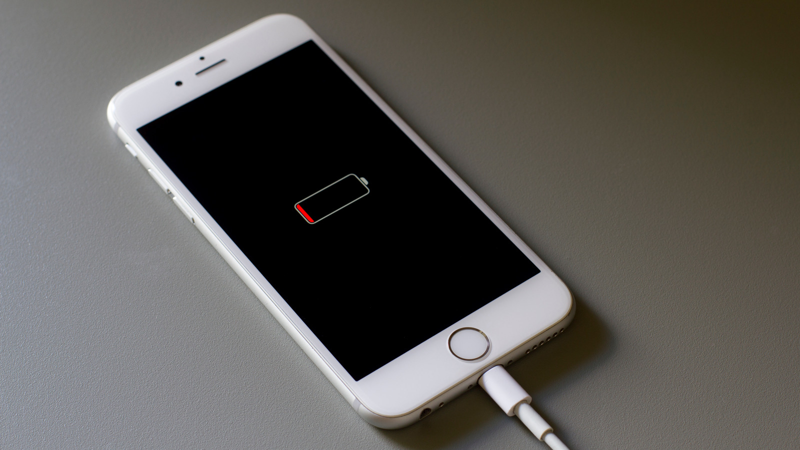 ¿Los iPhone se cargan más rápido en modo de bajo consumo?