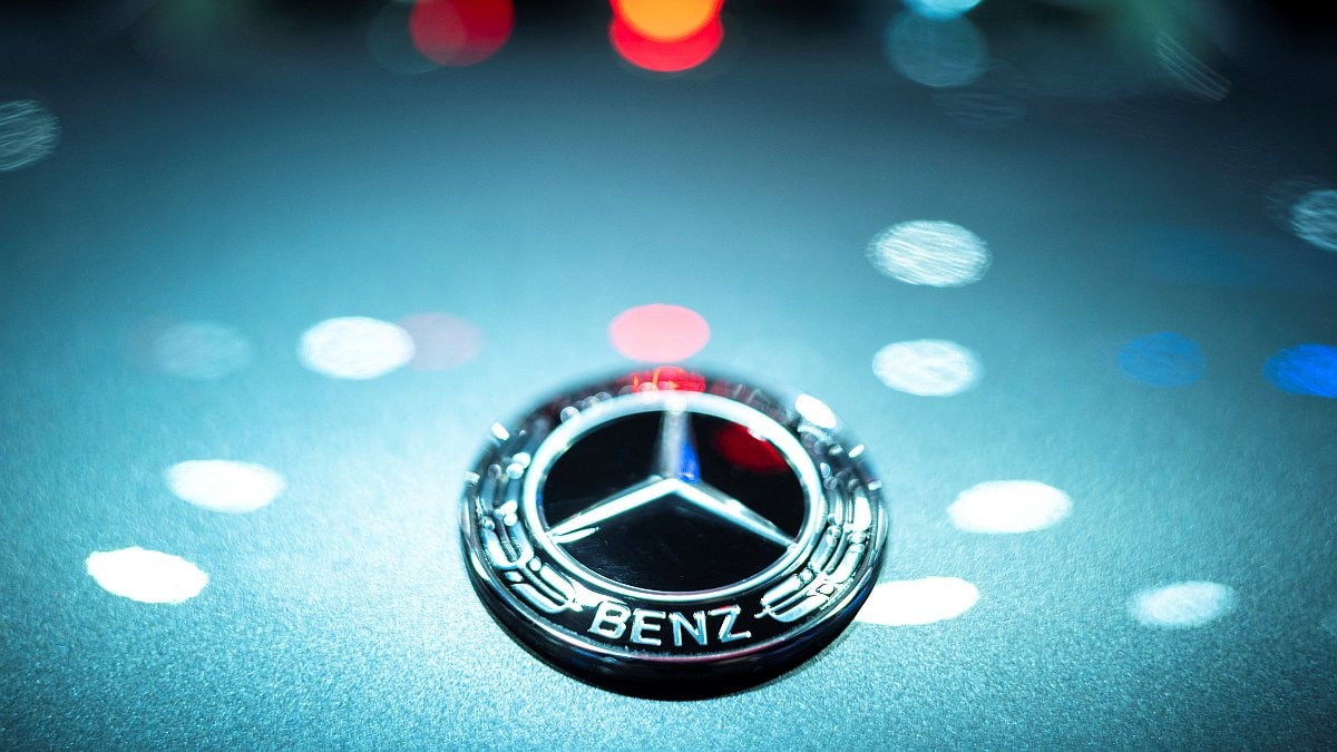 Mercedes-Benz se jacta de tener una galería NFT en el automóvil como parte de la renovación de MB.OS