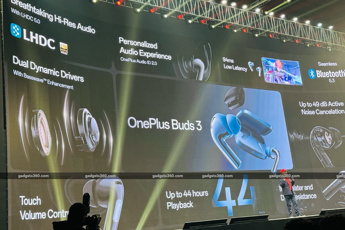 OnePlus Buds 3 con controladores dinámicos duales y cancelación de ruido adaptativa de hasta 49 dB lanzado en India