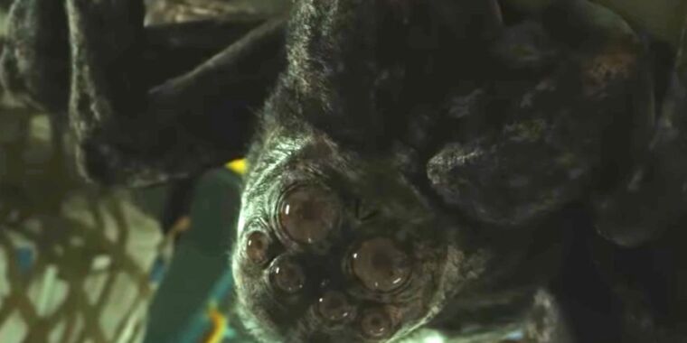 Nos tenías en la “araña espacial alienígena amigable”: Netflix lanza el tráiler de Spaceman