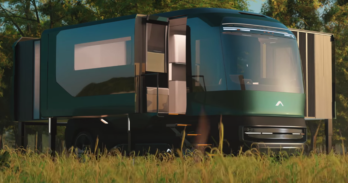 Un espectacular vehículo recreativo expandible convierte un campamento fuera de la red en un viaje de cinco estrellas