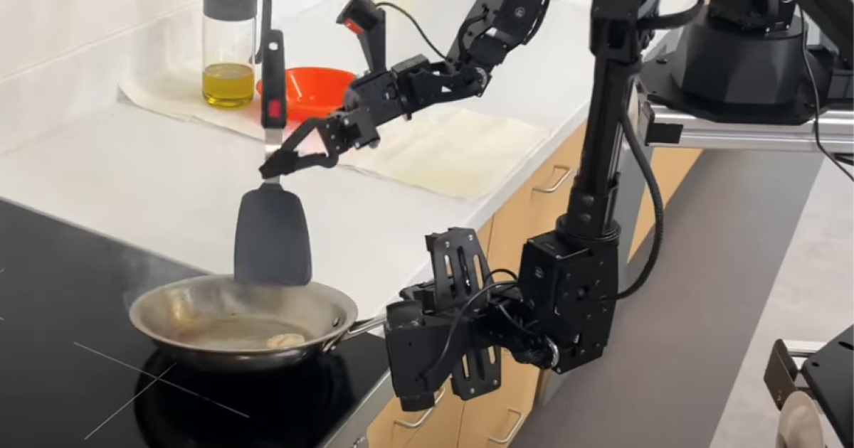 El robot de limpieza aprende rápidamente una serie de tareas autónomas