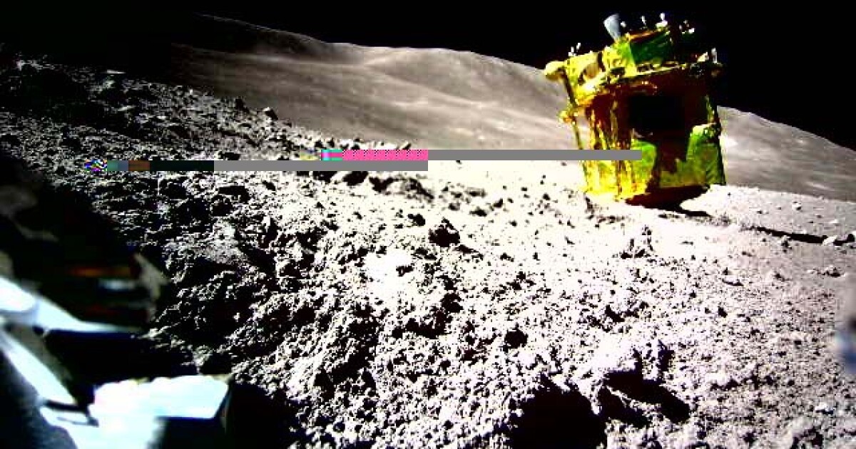 Misterio resuelto: la sonda japonesa SLIM Moon aterrizó sobre su morro