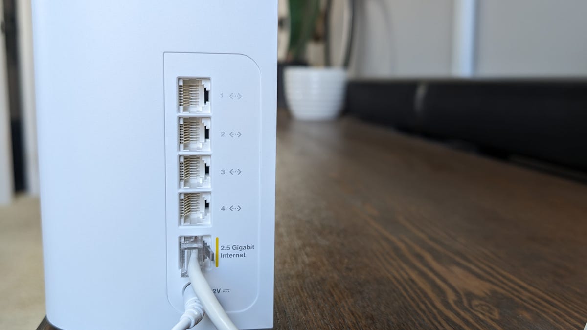 Este enrutador de malla Linksys Wi-Fi 7 hace que la conexión inalámbrica confiable en toda su casa sea muy fácil