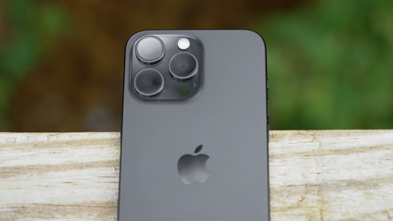 Apple amplía la lente Tetraprism al iPhone 16 Pro
