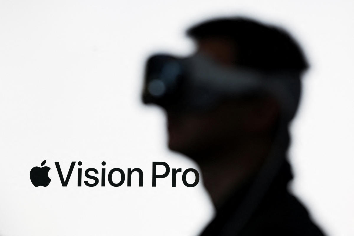 Como era de esperar, Zuckerberg piensa que el Quest 3 es un «mejor producto» que el Vision Pro de Apple.