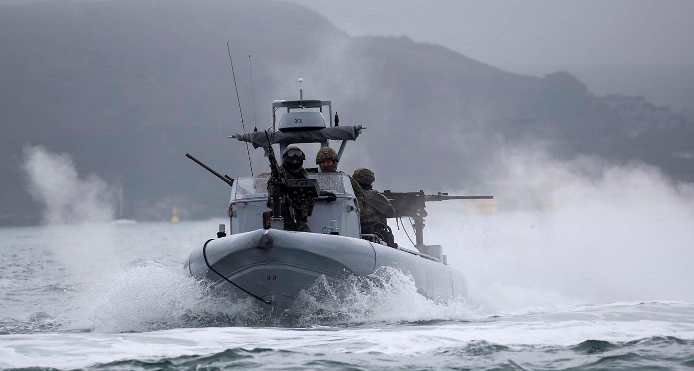La Marina Real del Reino Unido renueva sus naves de asalto anfibio