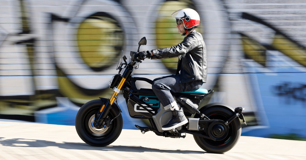 Revisión de la motocicleta eléctrica BMW CE 02 2024: precio, especificaciones, disponibilidad