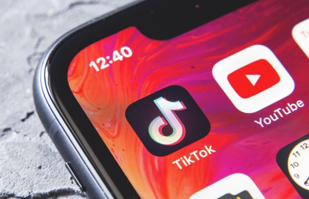 Las capturas de pantalla sugieren que TikTok está eludiendo las comisiones de la App Store de Apple