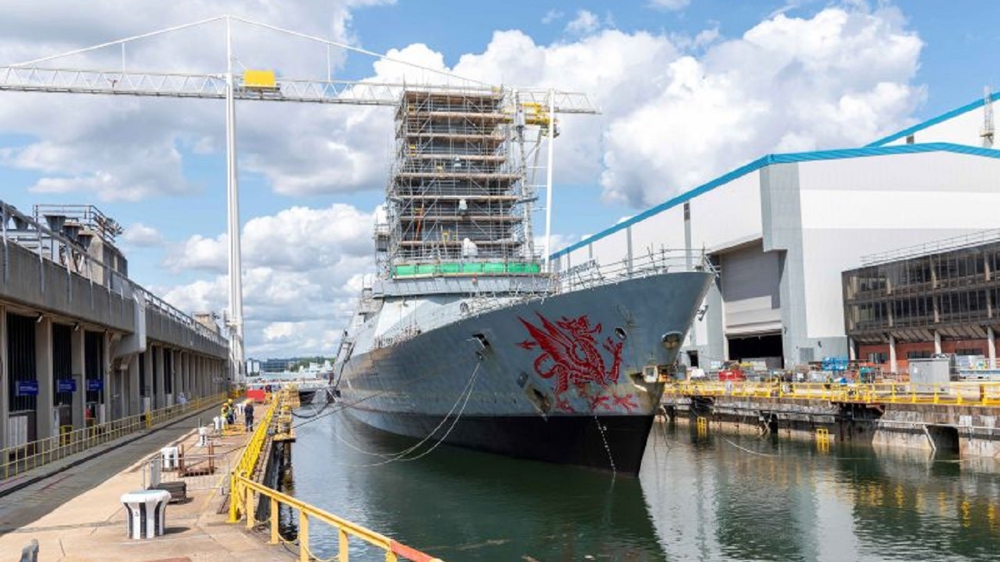 El HMS Dragon de la Royal Navy se acerca al regreso de la flota en 2024 después de la actualización del motor