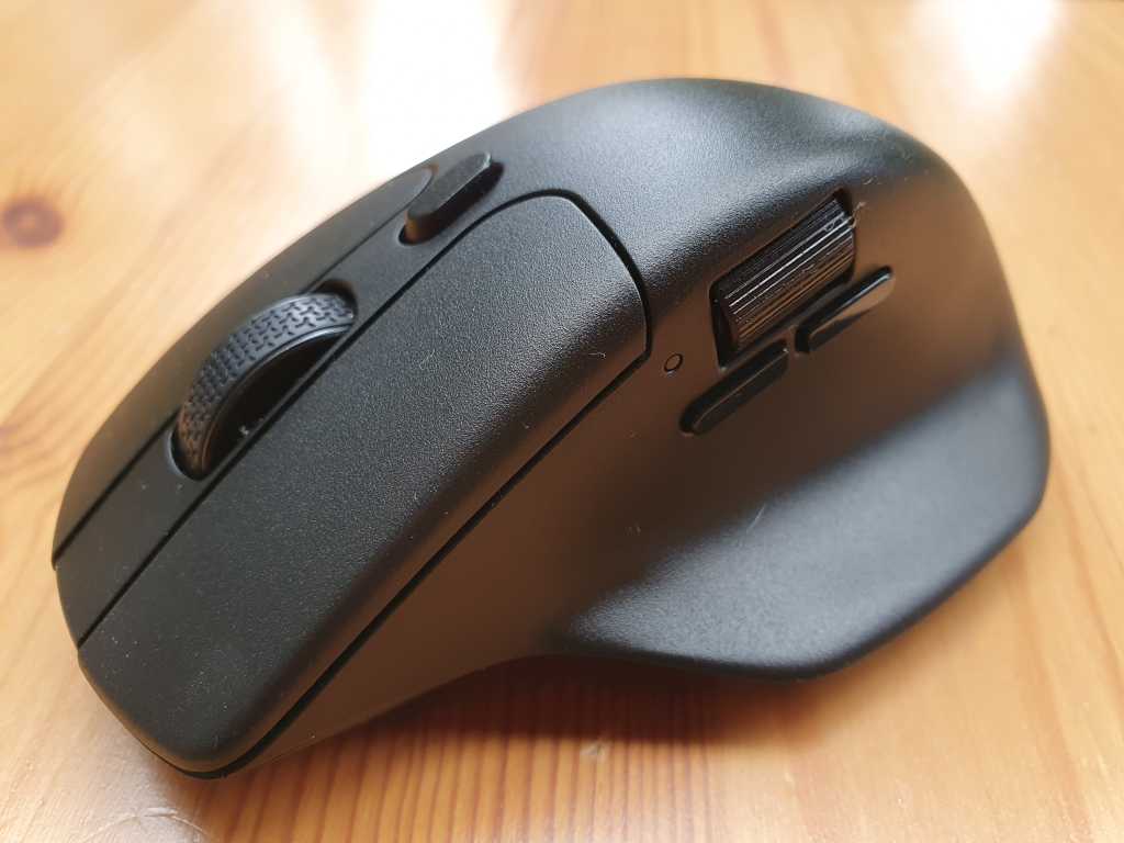 Revisión inalámbrica de Keychron M6: un mouse para juegos de valor excepcional