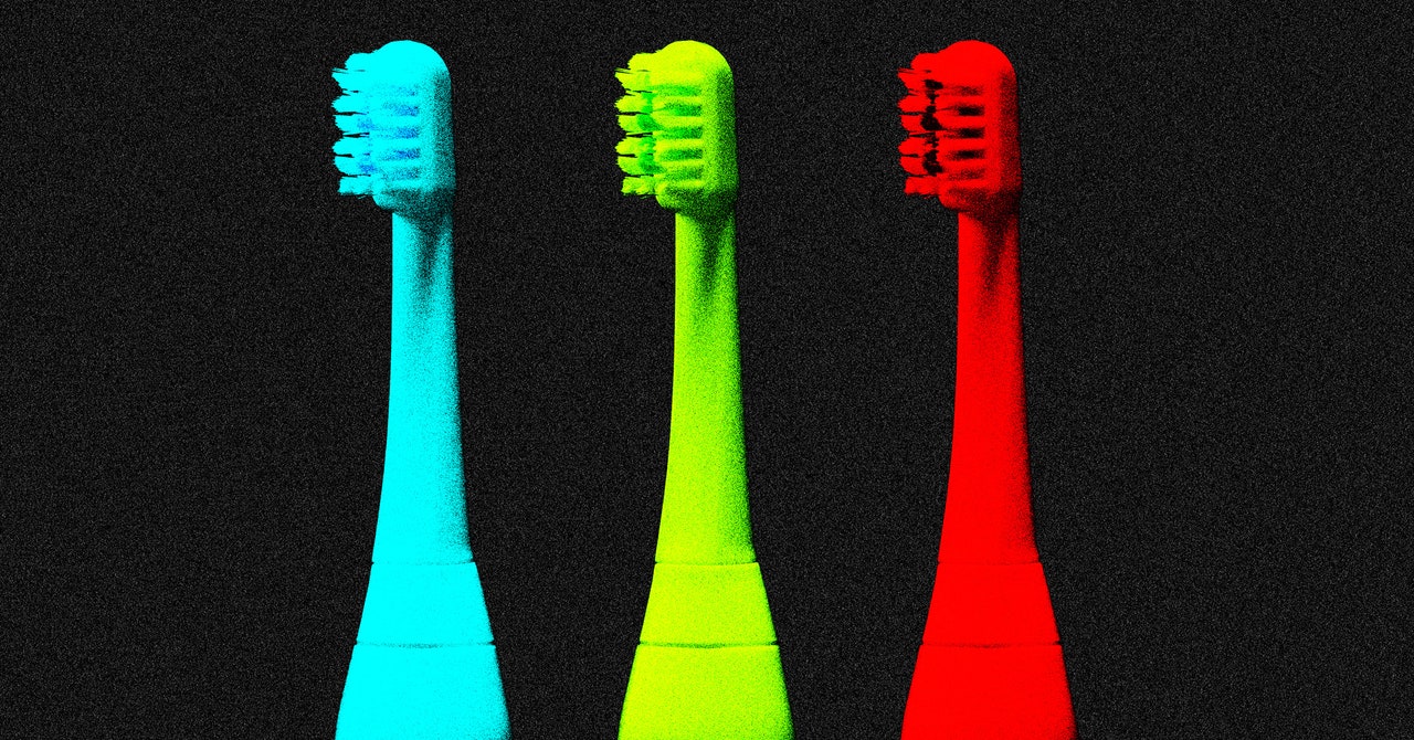 Cómo 3 millones de cepillos de dientes ‘pirateados’ se convirtieron en una leyenda ciberurbana