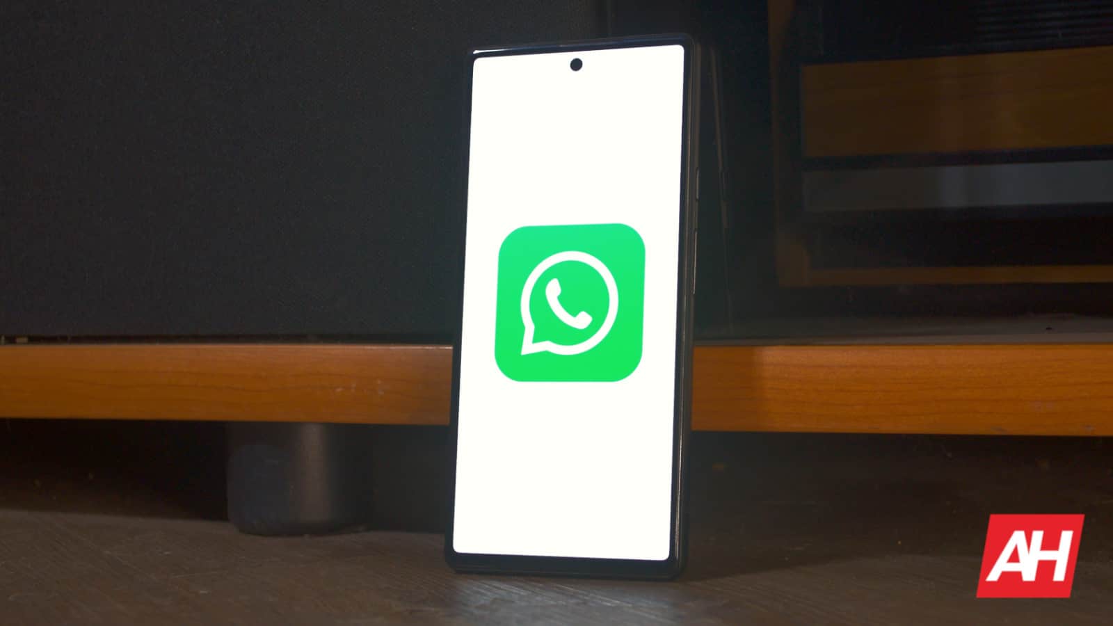WhatsApp pronto permitirá mensajería multiplataforma en una pestaña separada