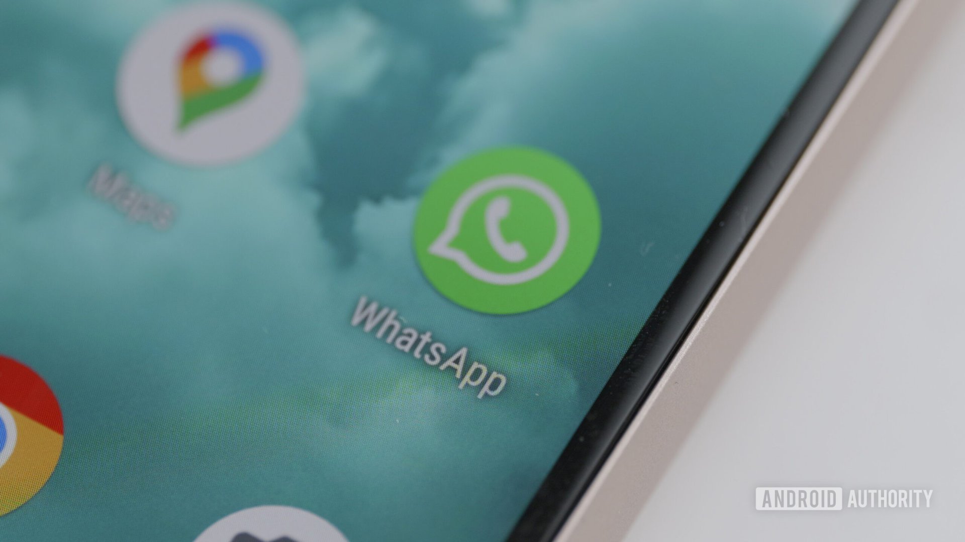WhatsApp prueba agregar más opciones de autenticación más allá de la biometría
