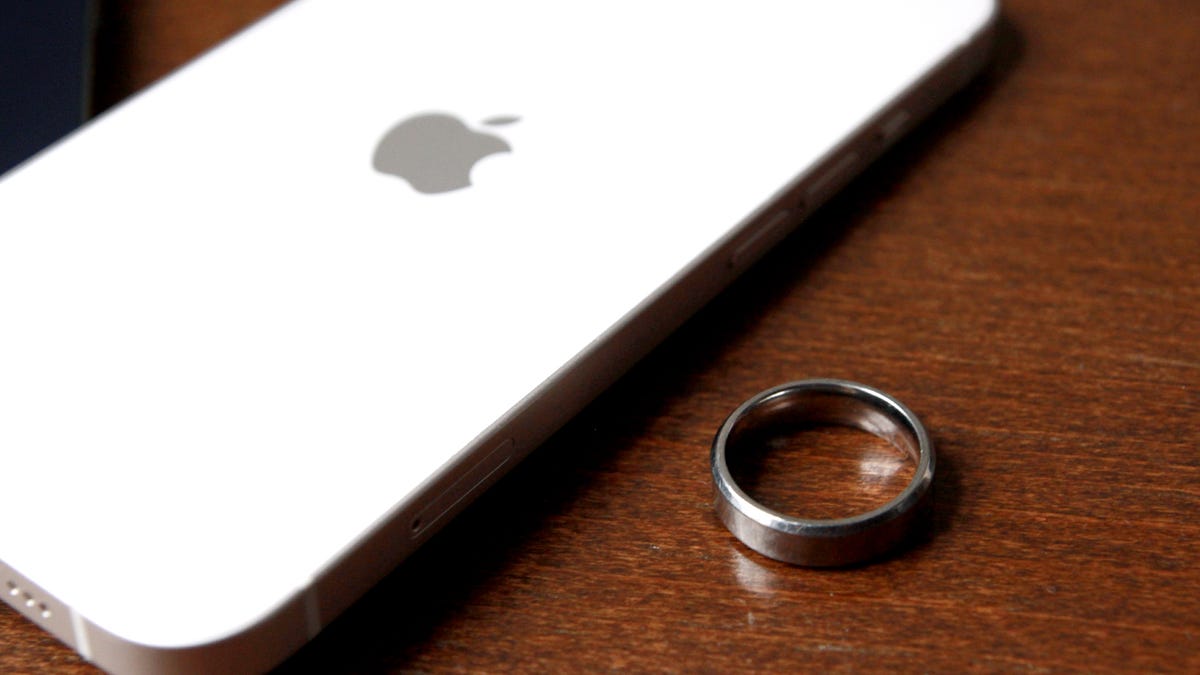 Lo sentimos, Oura y Samsung: Apple Ring supuestamente es «inminente»