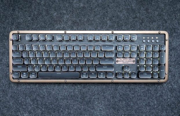 El teclado retro clásico de Azio luce tan agradable como para escribir