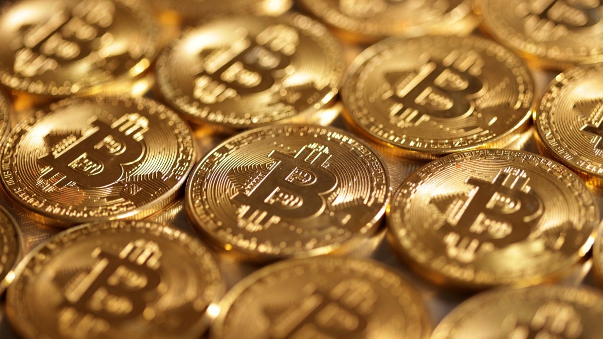 Precio de las criptomonedas hoy: Bitcoin se acerca a los $45,000 y varias criptomonedas se recuperan