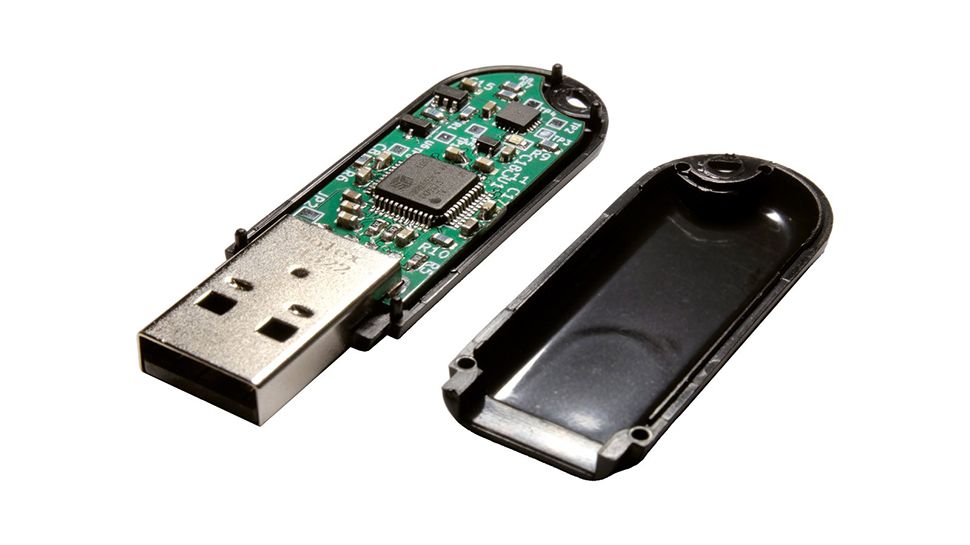 Unidad flash USB autodestructiva lista para salir a la venta, y aunque viene sin cifrado, al menos esta vez no hay que chuparse los dedos