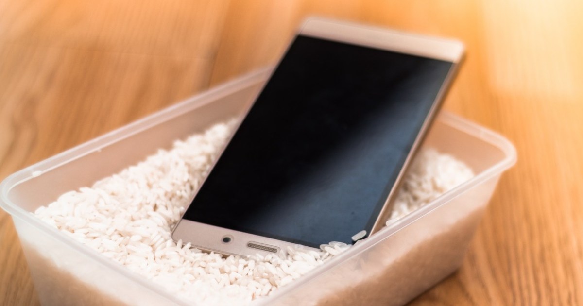 Apple te dice por qué nunca hay que usar arroz para secar el iPhone