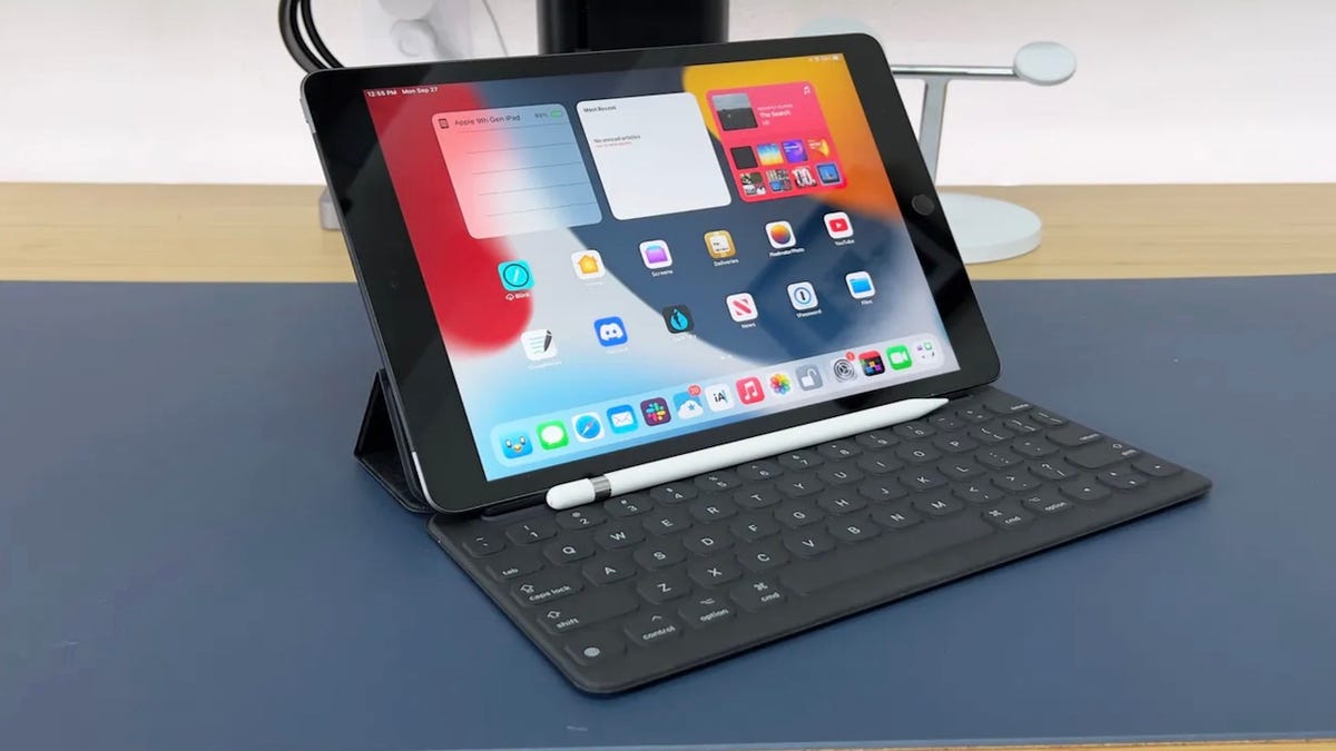 El iPad de novena generación de Apple está a la venta con un descuento de $80 en Best Buy