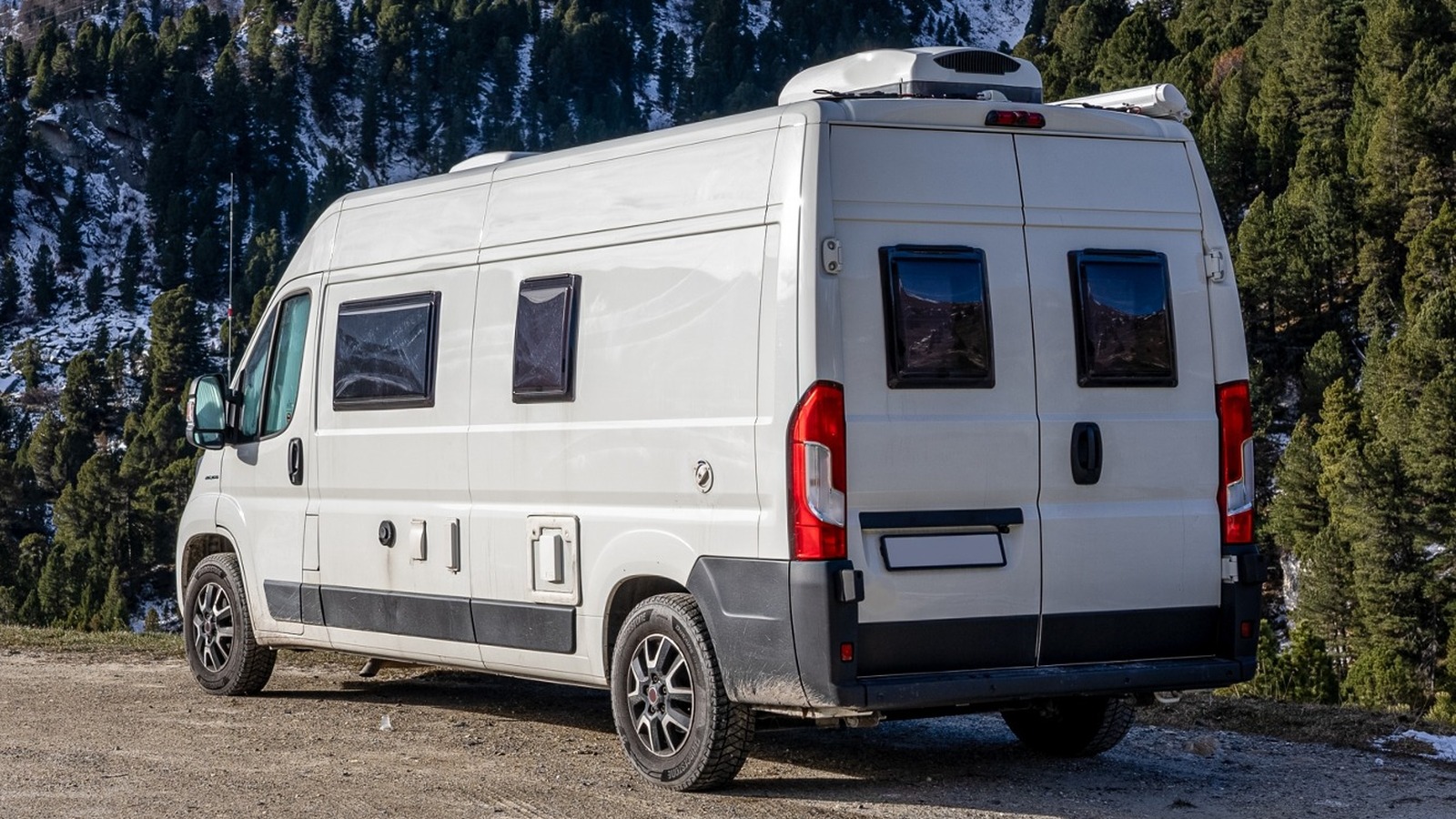 6 accesorios de alta tecnología que harán que tu caravana sea más cómoda y segura