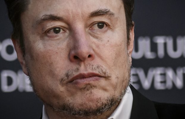Elon Musk intensifica su guerra con Google después de las últimas acusaciones de IA