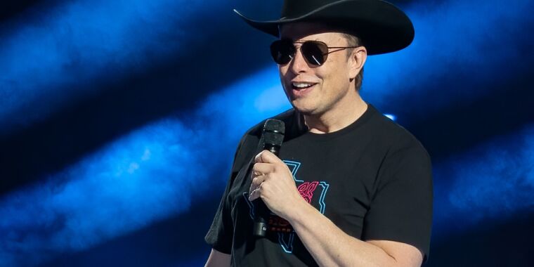 Elon Musk propone mudar a Tesla a Texas después de que un juez de Delaware anulara un pago de 56 mil millones de dólares