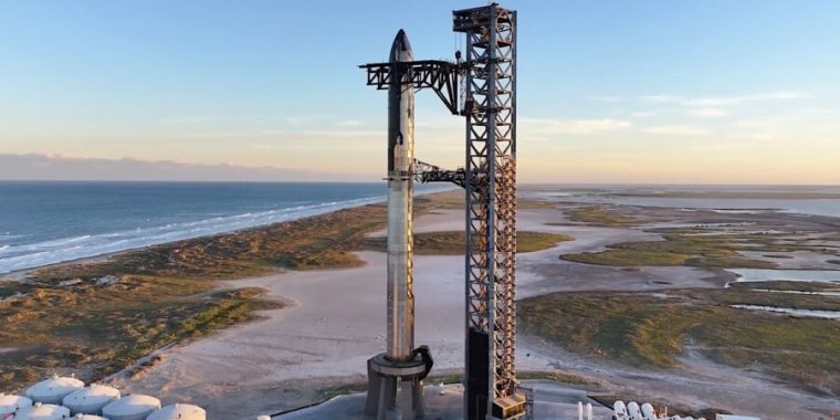SpaceX busca una exención para lanzar Starship “al menos” nueve veces este año