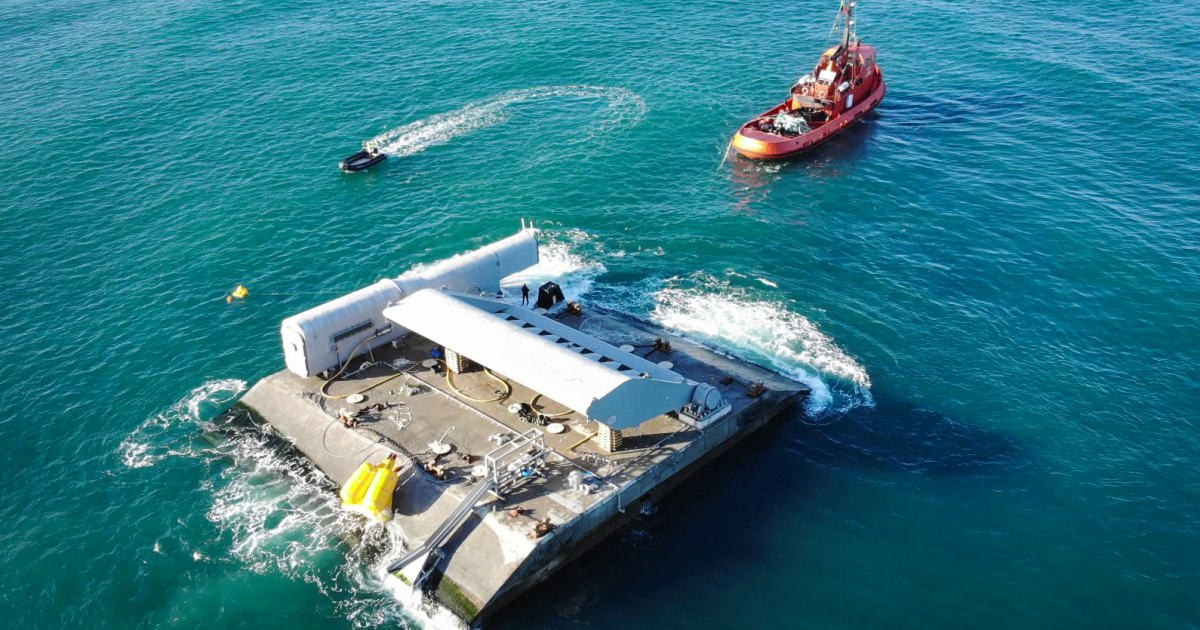 El generador de fondo marino WaveRoller se acerca al despliegue comercial