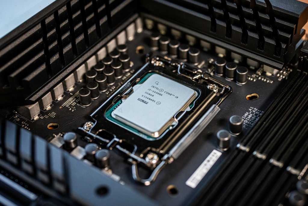 Intel Core i9-14900KS bate el récord de Super Pi después de su lanzamiento el Día del Pi