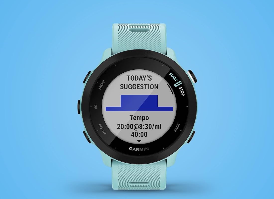 El reloj para correr con GPS Garmin Forerunner 55 cae a un mínimo histórico de 150 dólares