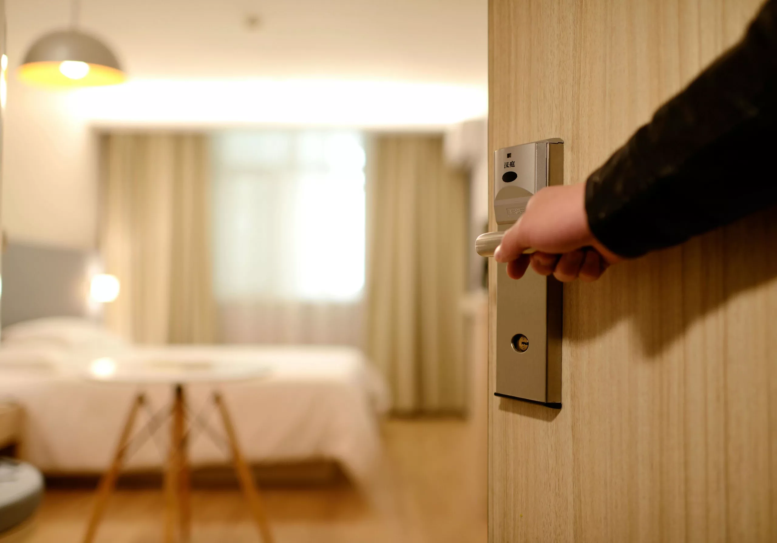 Hackers éticos revelan un método para abrir millones de cerraduras con tarjetas de hoteles en todo el mundo
