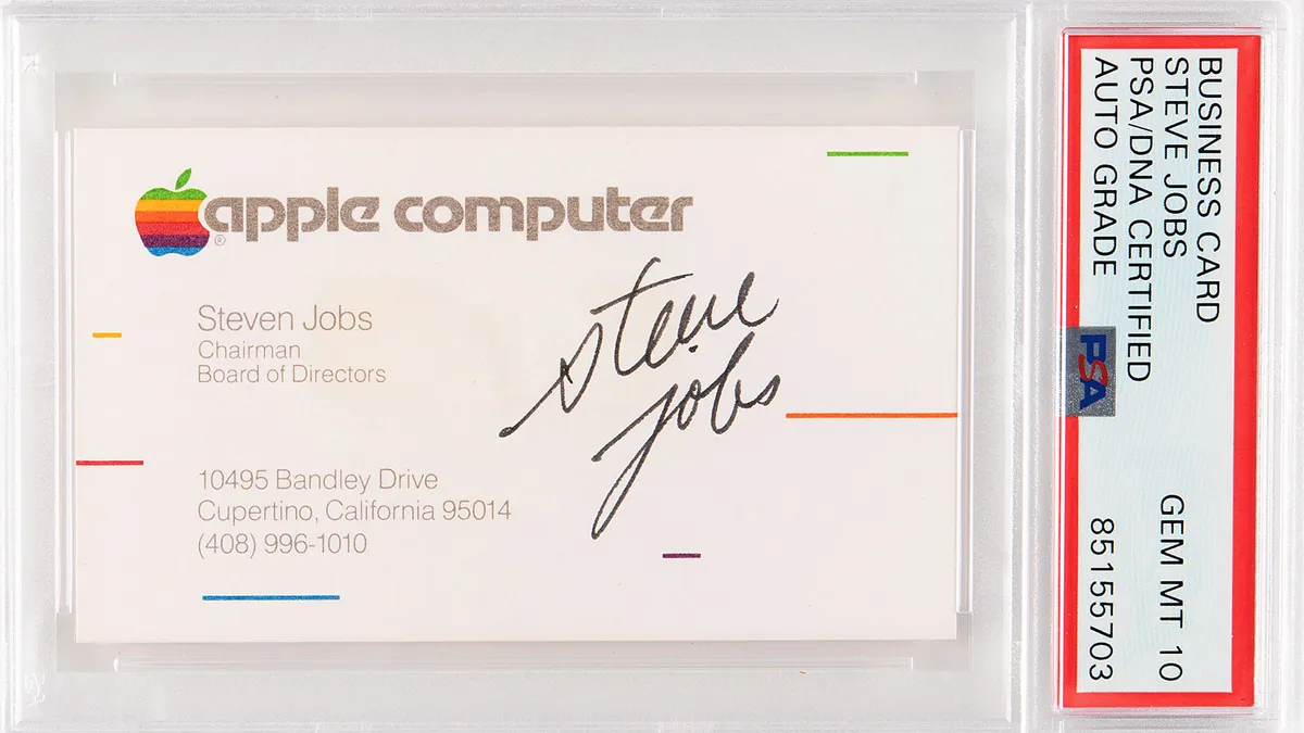 Tarjeta de presentación de Apple firmada por Steve Jobs se vende por más de 180.000 dólares en una subasta