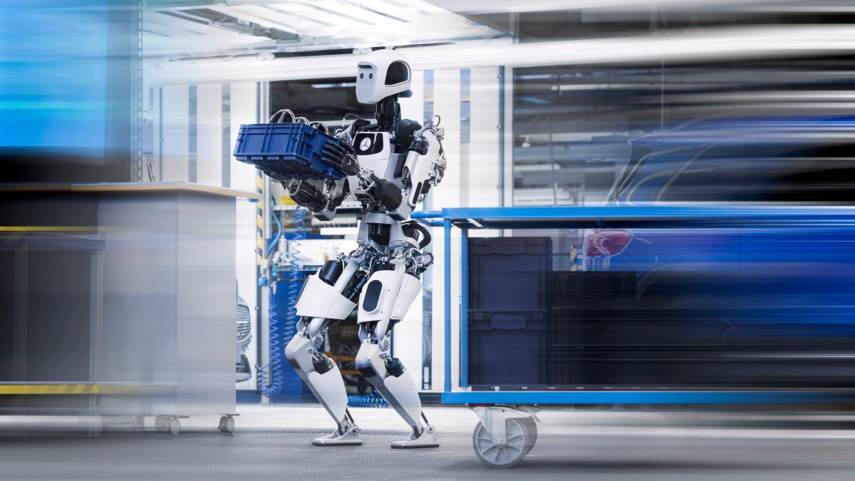 Mercedes comienza a pilotar robots humanoides Apptronik