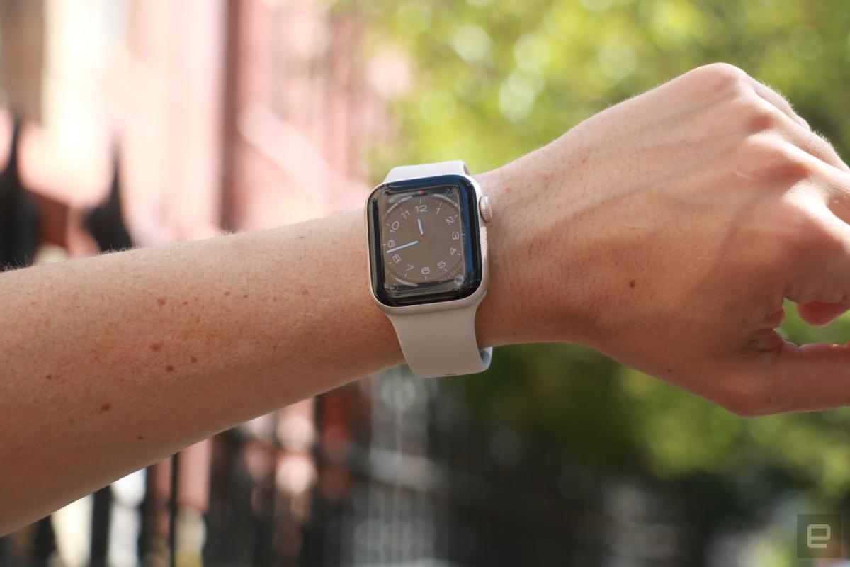El Apple Watch SE vuelve a estar a la venta por $ 189 durante las rebajas de primavera de Amazon